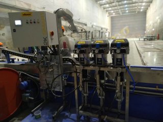 祝贺我公司完成南通振华重工机器人3K喷涂系ξ统安装调试并验收
